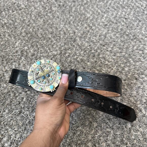 VTG Leather Rock Tooled Leather Medallion Buckle Women’s BELT Size 40 (34-38”)